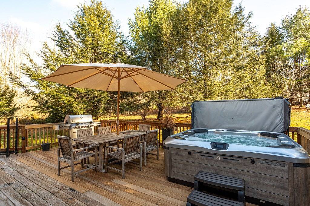 Charmantes Haus mit She Shed in Catskill Mountains