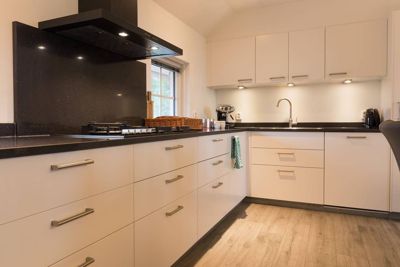Hof van Salland Parkbeheer B.V. — Wilgenhaege Ferienvilla Wellness in Hellendoorn, Sallandse Heuvelrug