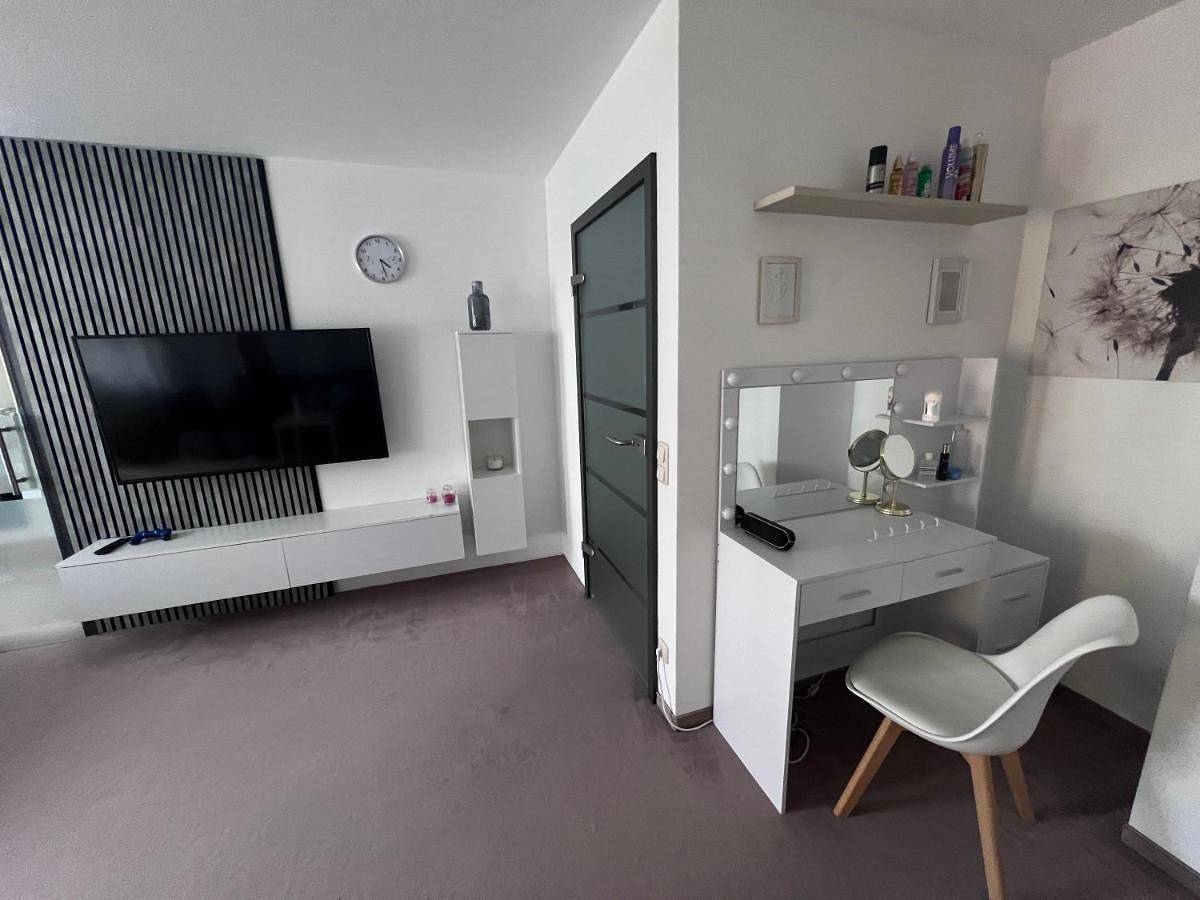 Appartement entier, Charmante Wohnung mit Terrasse , ruhig und zentral in Penzberg, Pfaffenwinkel