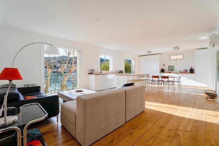 Gîte pour 4 personnes, avec vue dans Office De Tourisme De Saint Mandrier - 2