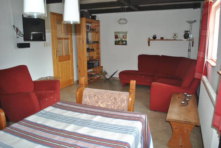 Ferienwohnung für 6 Personen, mit Terrasse und Pool sowie Garten am Riesengebirge - 4