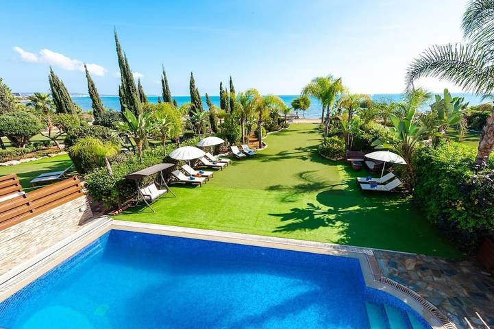Villa für 10 Personen, mit Garten und Balkon - 1