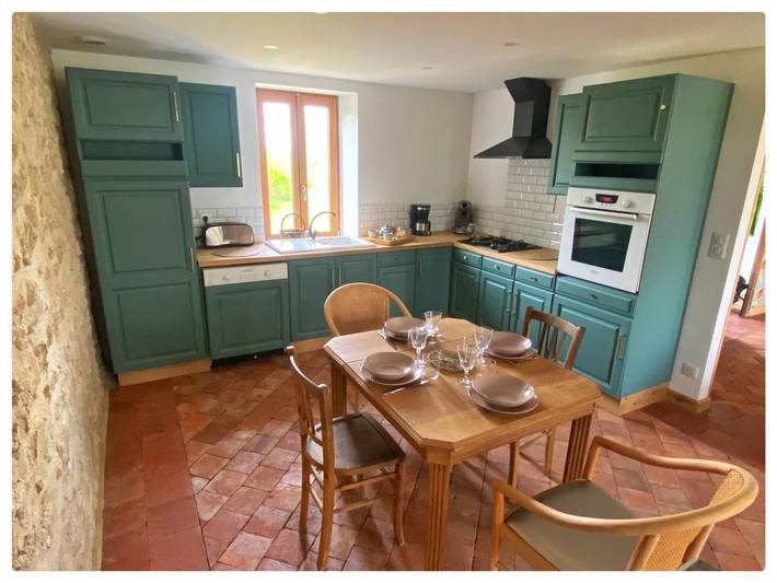 Gîte pour 5 personnes, avec jardin et terrasse, animaux acceptés dans Allier - 2