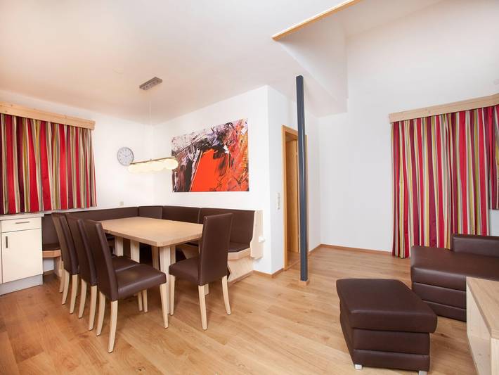 Ferienwohnung für 6 Personen, mit Balkon und Pool sowie Ausblick in Wald im Pinzgau - 4