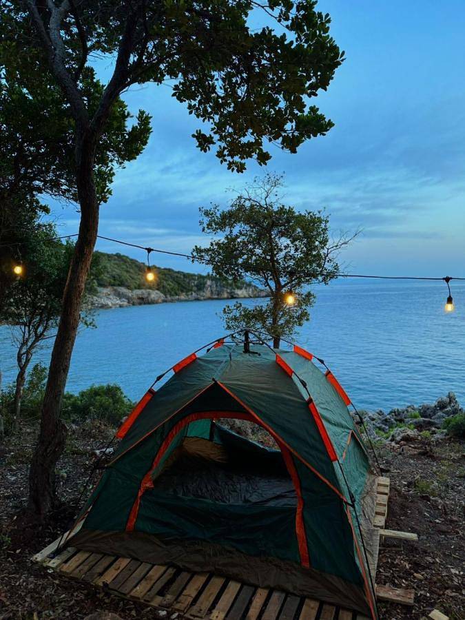 Camping pour 3 personnes, avec vue, animaux acceptés