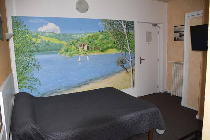 Hôtel pour 3 personnes, avec terrasse et jardin à Bort-les-Orgues - 4