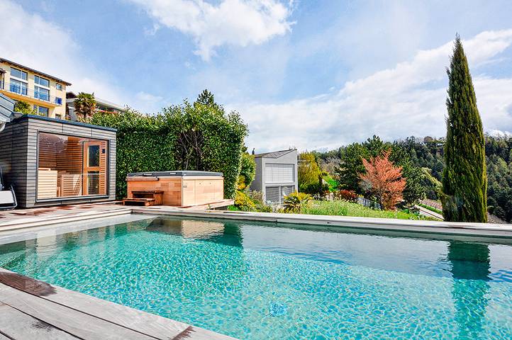 Gîte pour 3 personnes, avec Balcon et Jacuzzi ainsi que Sauna et Vue à Savièse
