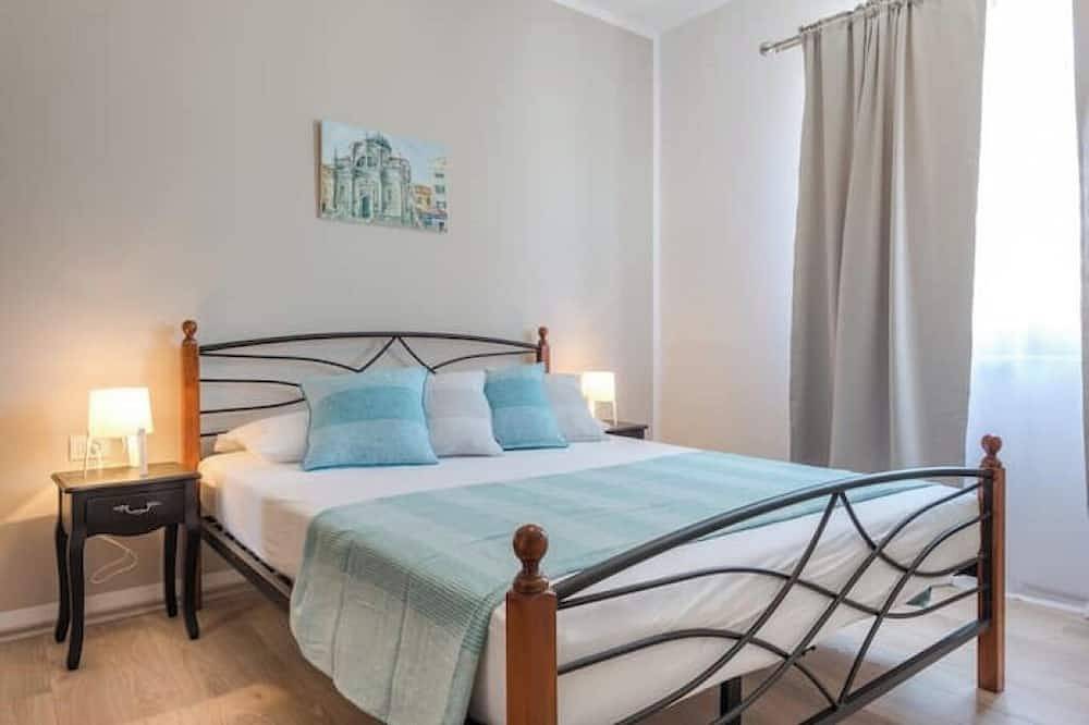 Apartments Villa Made 4U Deluxe Four Bedroom Apartment with Terrace and Sea View in Mlini, Dubrovnik-Neretva