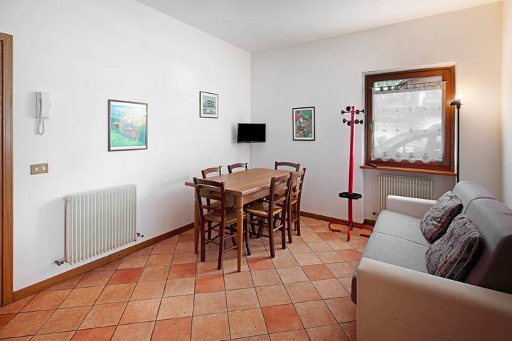 Entire apartment, Apartment 'Residence Malibu 1' with Mountain View and Wi-Fi in Falcade, Dolomiti Superski