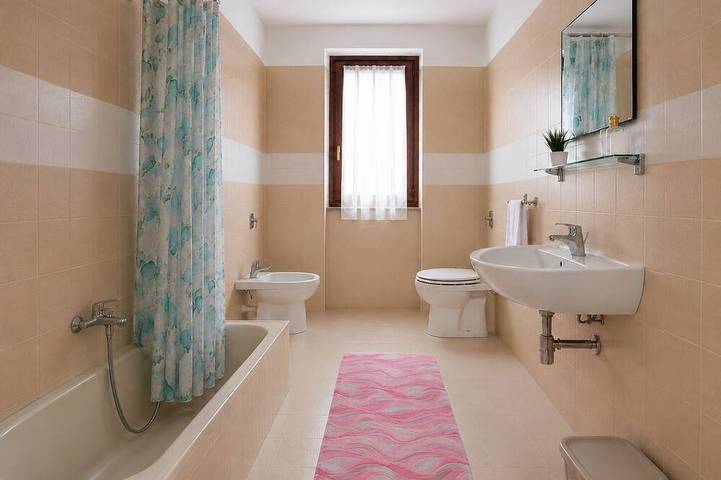 Ganze Wohnung, Apartment Lt Miramare Meerblick Privatgarage 8 Plätze in Giulianova, Giulianova (Gemeinde)