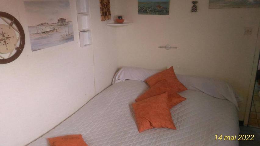 Location de vacances pour 2 personnes, avec Terrasse et Jardin à Biganos