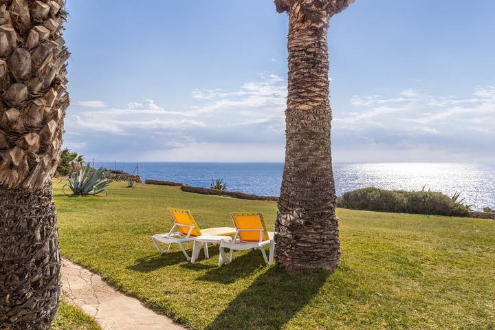 Ferienhaus für 4 Personen, mit Garten in Cala Ferrera