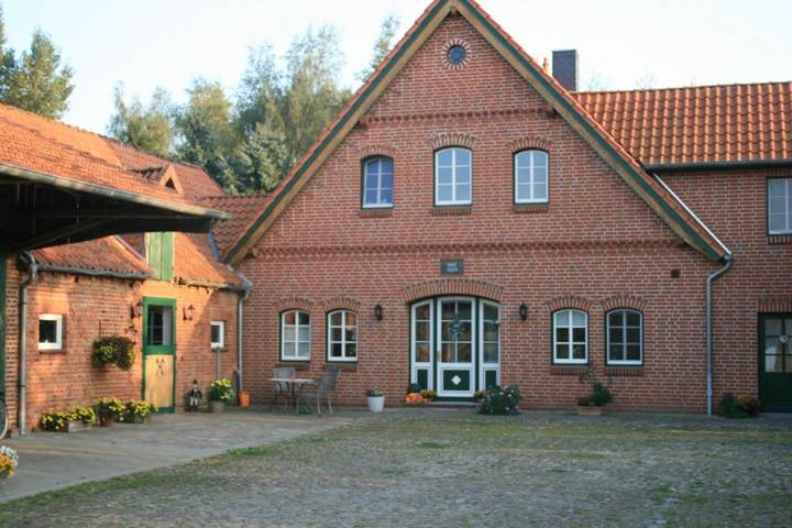 Ferienwohnung für 4 Personen, mit Terrasse und Garten sowie Ausblick in Kirchlinteln
