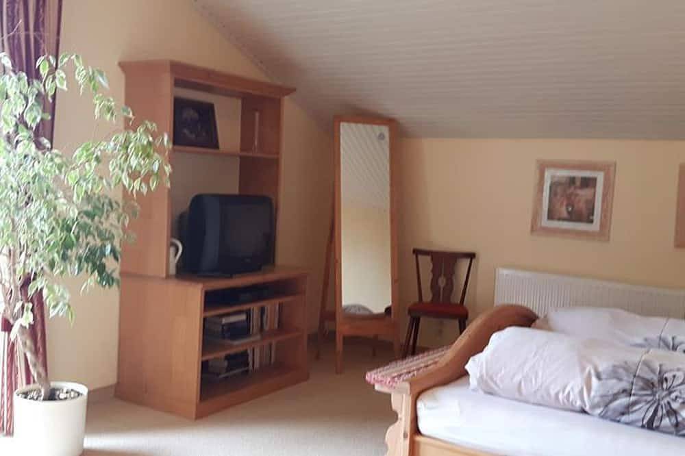 Ganze Wohnung, Appartement/Fewo Habichthorst - Haus Fernblick in Millstatt, Bezirk Spittal an der Drau
