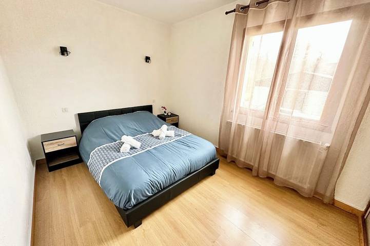 Location de vacances pour 8 personnes, avec Balcon et Jardin à Rosans - 4