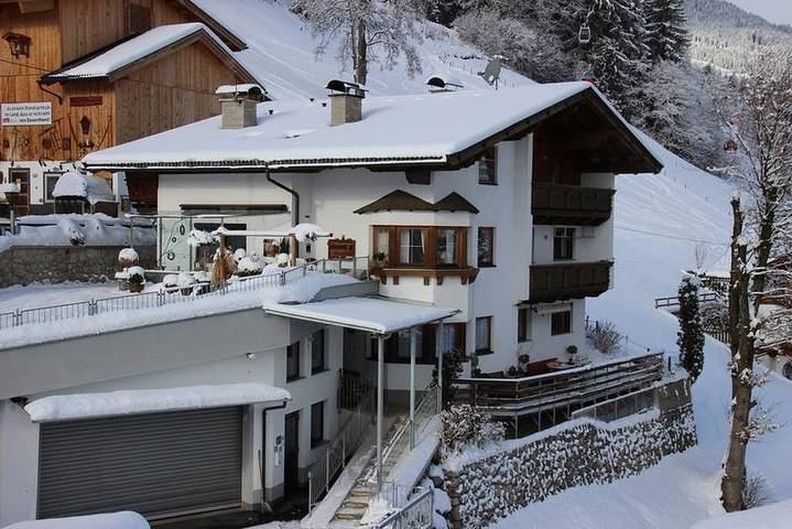 Geheel vakantieappartement, Appartement Panorama 60 m² in Tux Alps, Kaltenbach