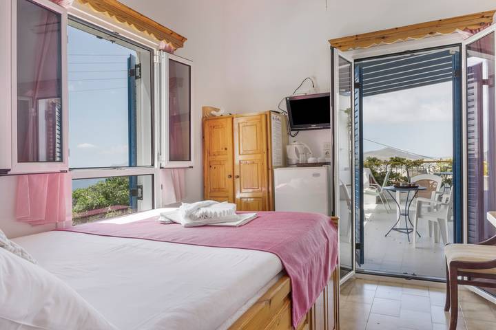 Gîte pour 2 personnes, avec balcon dans Amorgos - 3