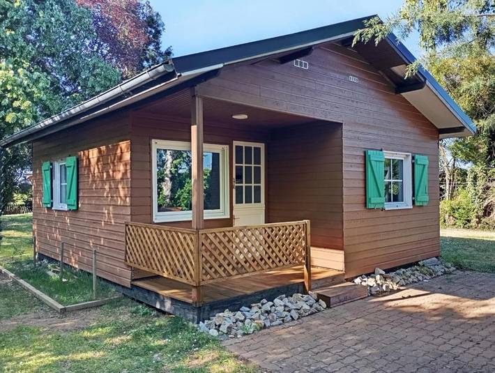 Camping pour 4 personnes, avec Terrasse