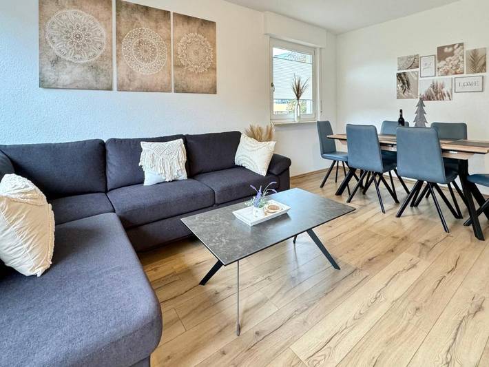 Ferienwohnung für 5 Personen, mit Balkon und Terrasse sowie Garten und Ausblick in Sindelfingen - 3