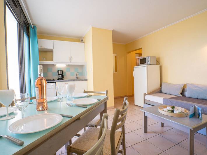 Gîte pour 7 personnes, avec jardin et terrasse dans Plage Rochelongue - 3