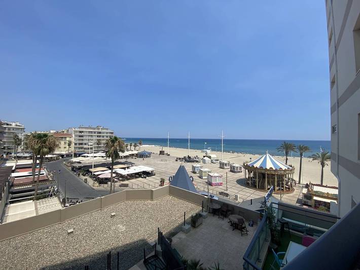 Gîte pour 4 personnes, avec terrasse, animaux acceptés dans Casino Du Canet En Rousillon