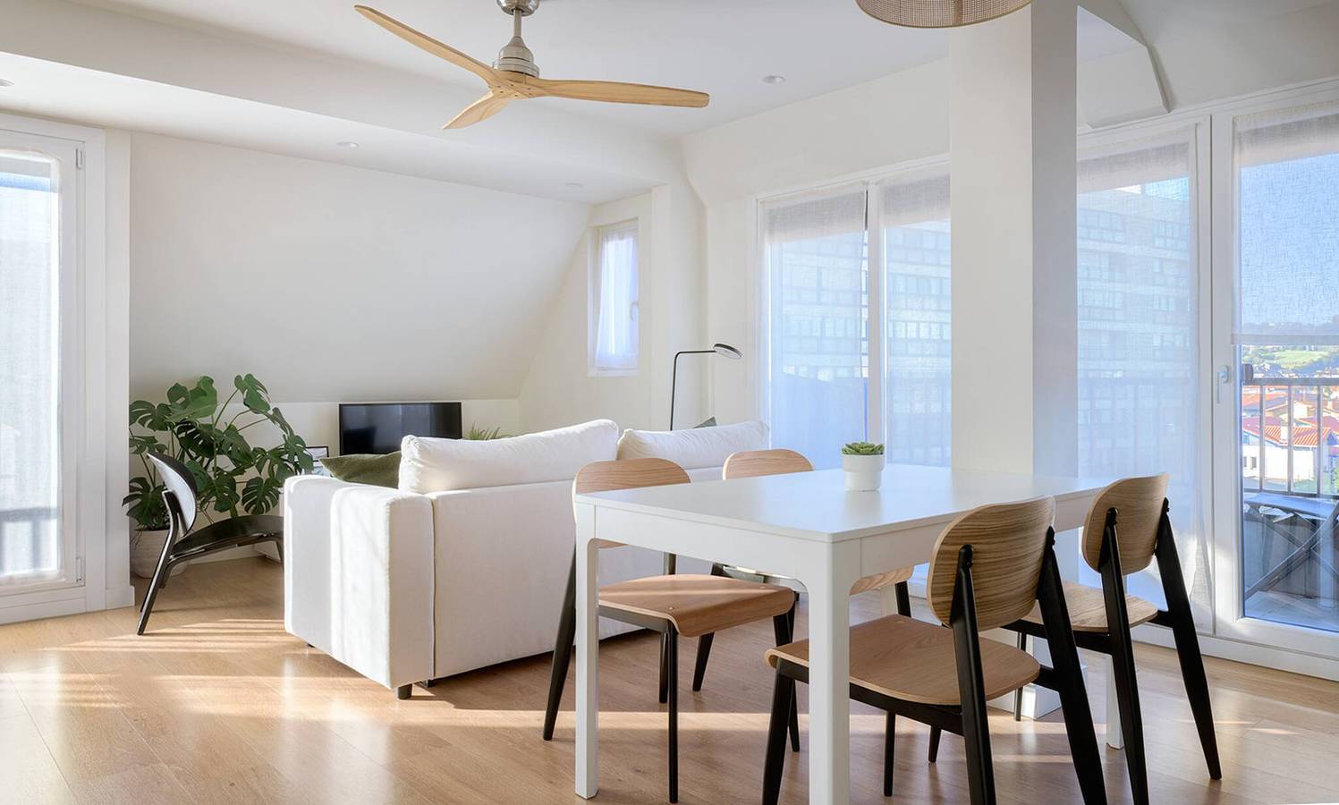 Appartement entier, Loft Penthouse sur la Plage avec 2 terrasses in Zarautz, Côte Basque (Espagne)