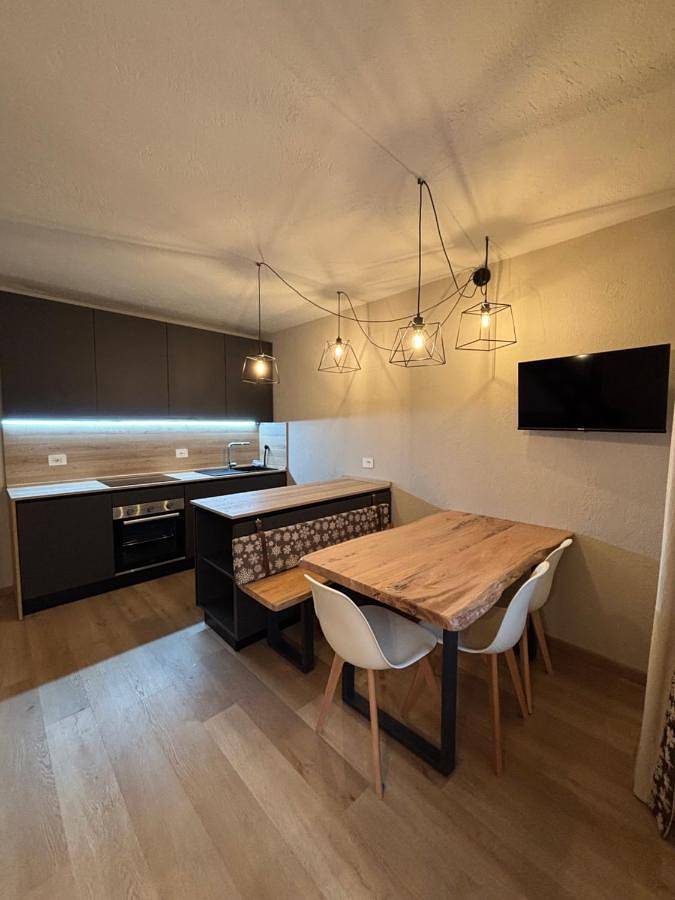 Appartamento vacanze per 4 persone, con panorama e balcone - 1