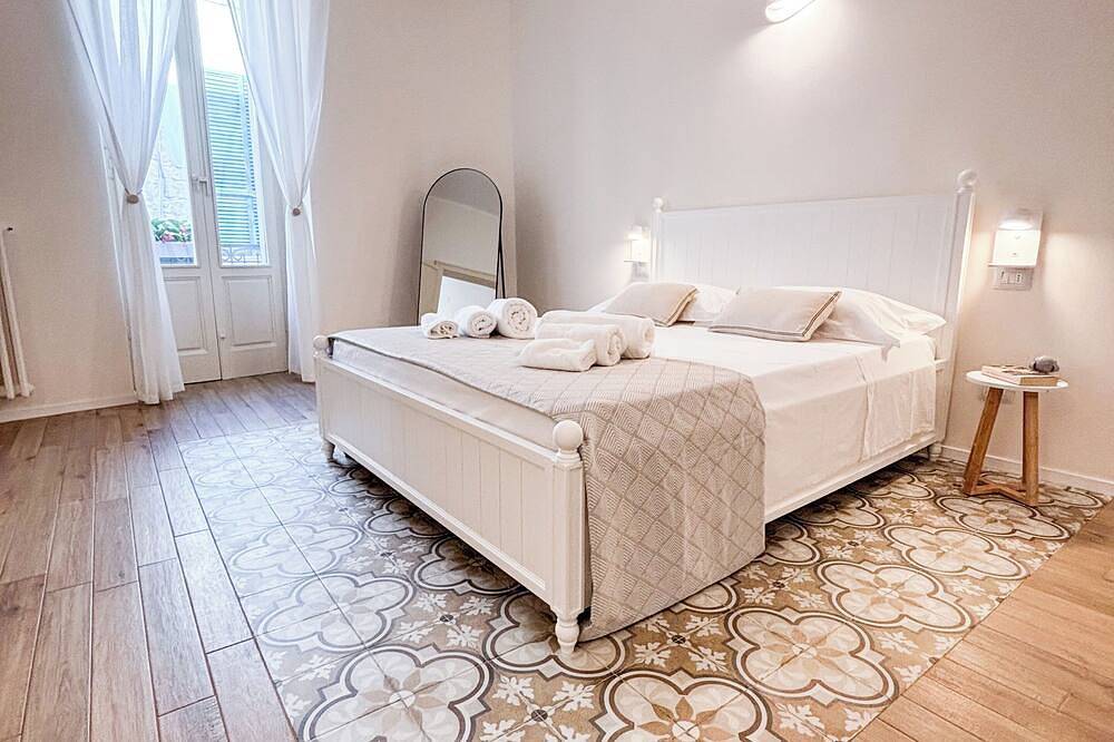 Entire apartment, Appartamento Deluxe Family Comfort in Conversano, Bari Province
