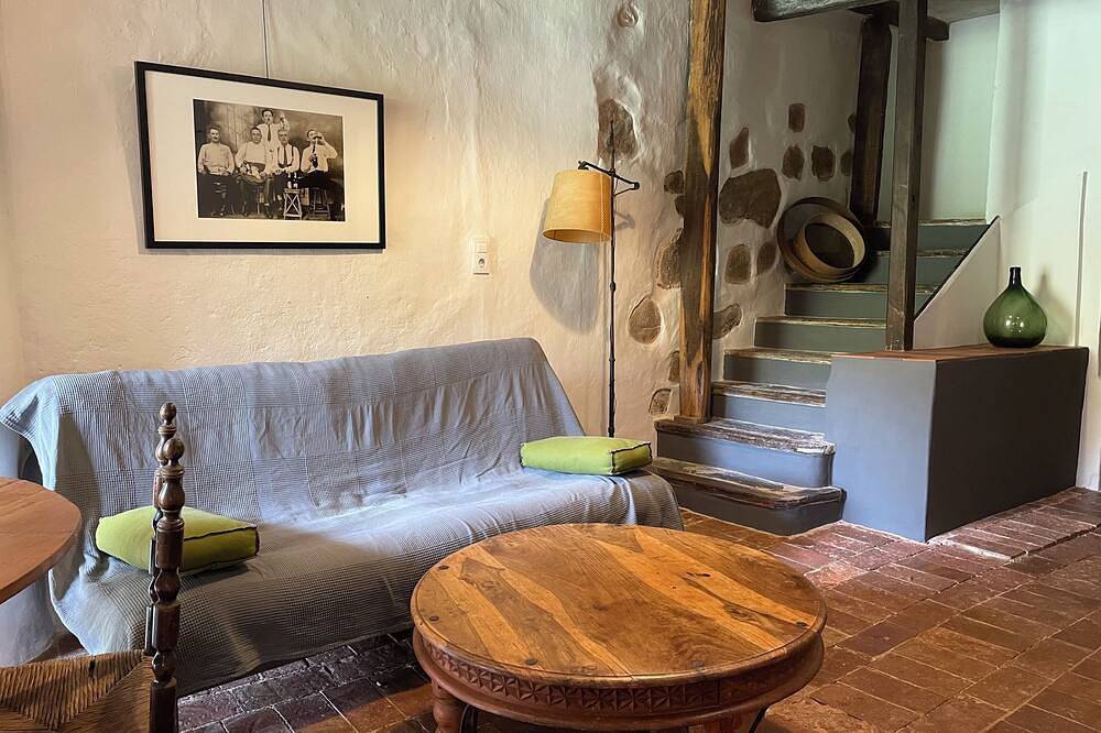 Beautiful 16 Century Farmhouse In The Middle Of Nature And Tranquility in Sant Ferriol, Garrotxa