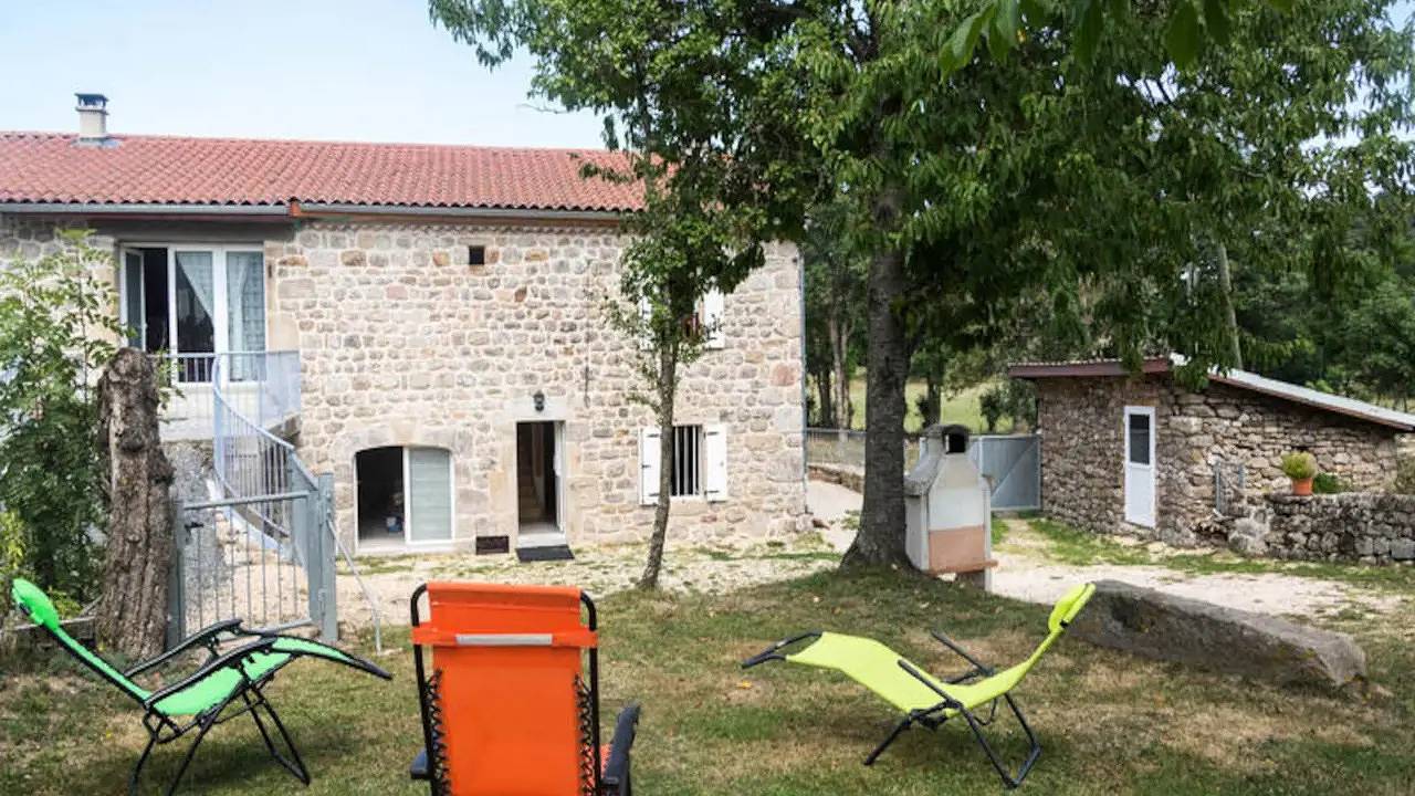 Ganze Ferienwohnung, Ferienwohnung für 4 Personen in Commune de Naussac-Fontanes in Naussac, Mende und Umgebung