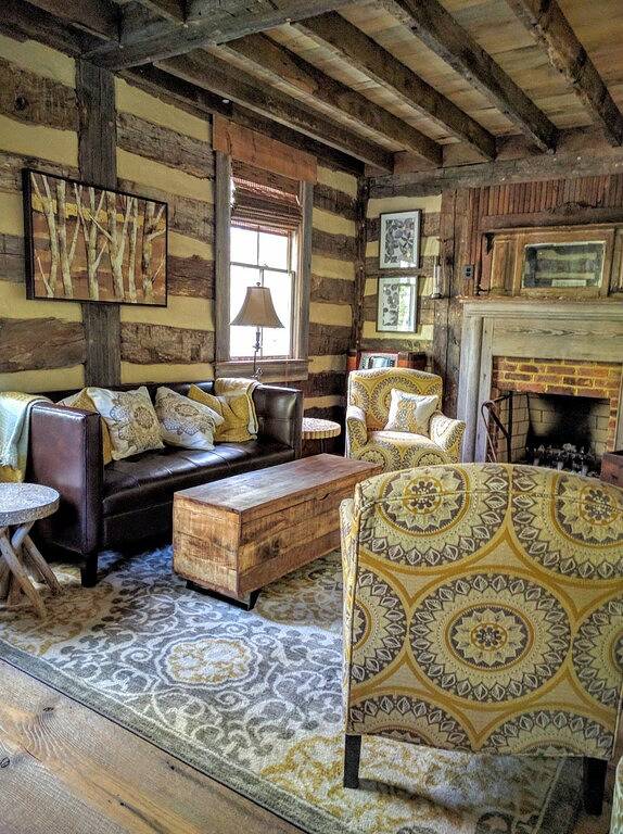 Log Cabin for 4 People in Northern Virginia, Virginia