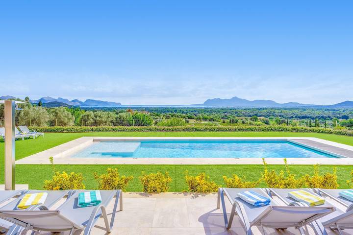 Villa für 12 Personen, mit Kinderpool und Garten sowie Whirlpool in Pollença - 3