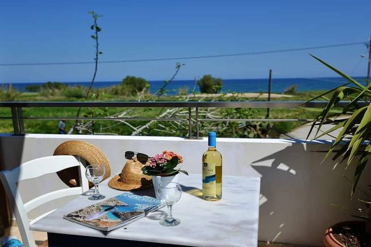 Strandhaus für 6 Personen, mit Balkon und Garten auf Kreta