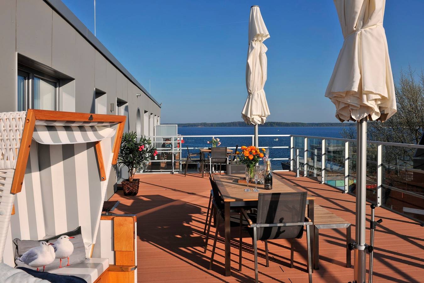 Apartamento vacacional entero, Apartment 37 "Sonnendeck", Blickrichtung  von der Terrasse auf das Offenes Meer, Strand, Innenstadt in Eckernförde, Distrito de Rendsburg-Eckernförde