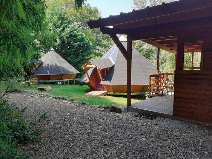 Gîte pour 4 personnes, avec Terrasse et Jardin dans Saint-Antonin-de-Lacalm