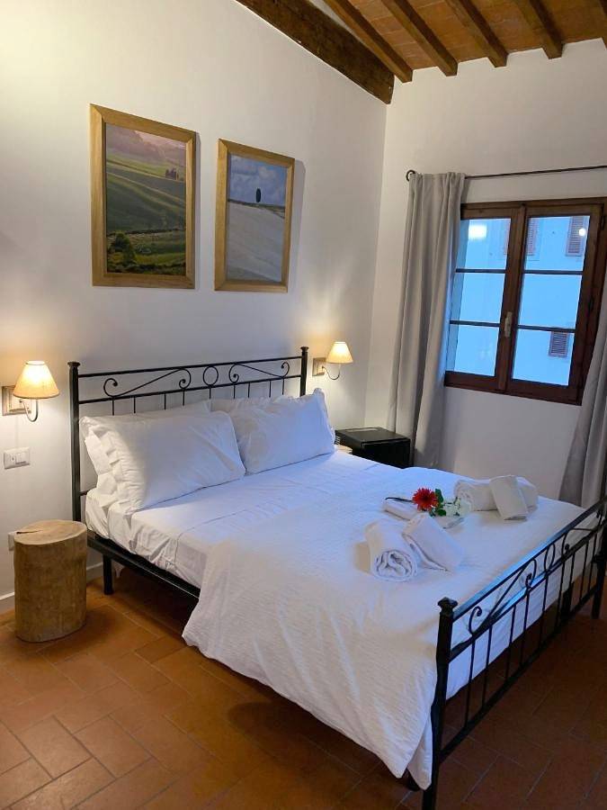 Suite with Cathedral View in Florence city center, Florenz