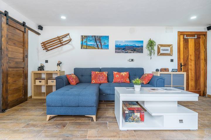 Apartamento para 3 personas, con balcón en Güejar Sierra