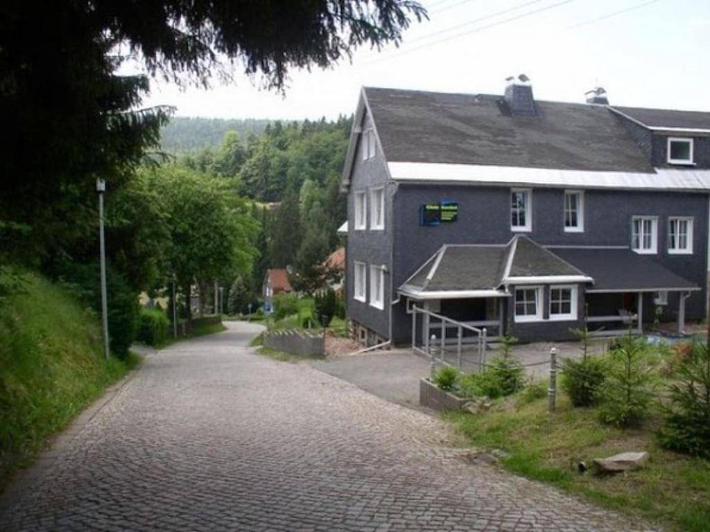 Five-Bedroom Holiday Home in Suhl, Rennsteig