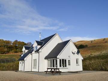 Log Cabin for 10 People in Highlands, Scotland, Photo 1