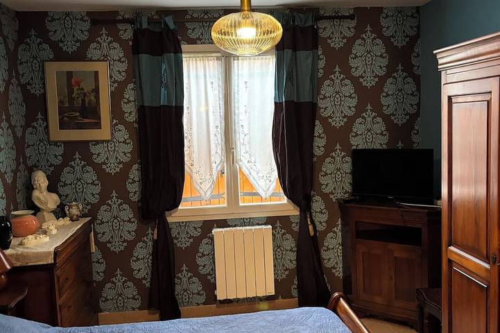 Provencal house near town center and beaches in Le Pradet, Mittelmeerküste (Frankreich)