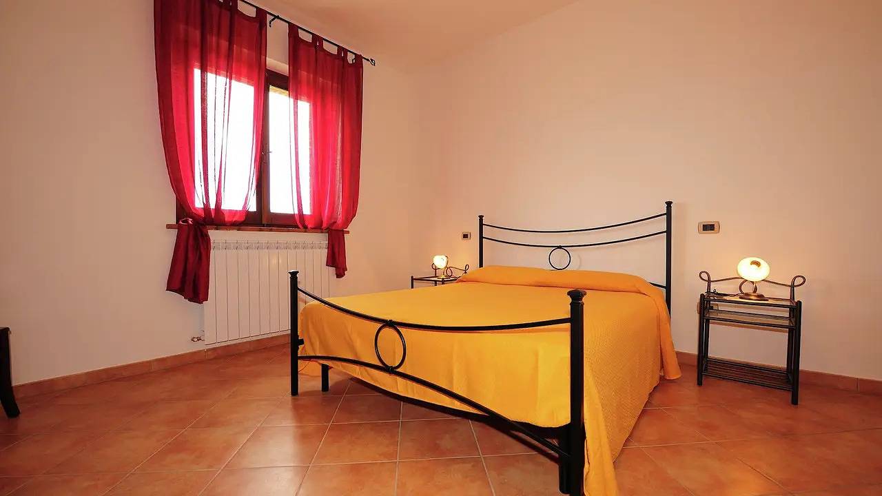 Granja para 5 personas con jardín in Passignano sul Trasimeno, Lago Trasimeno