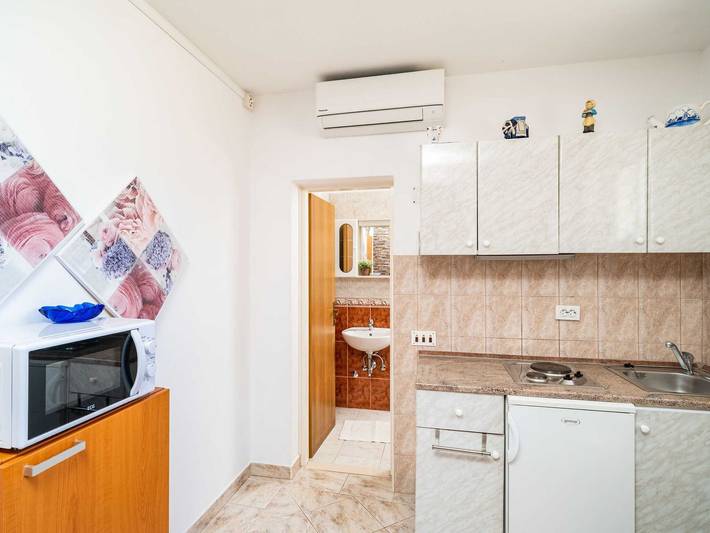 Gîte pour 3 personnes, avec terrasse, animaux acceptés à Lumbarda - 4