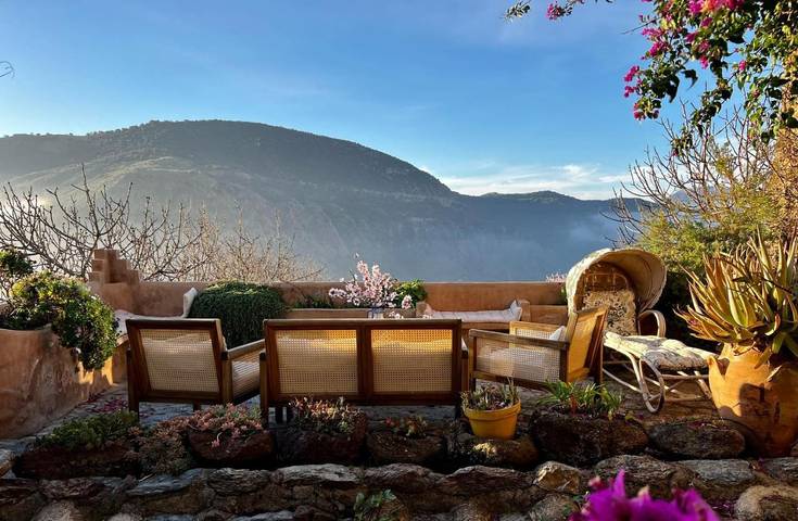 Casa rural para 20 personas, con terraza y vistas además de sauna y piscina, Se admiten mascotas en La Taha - 2