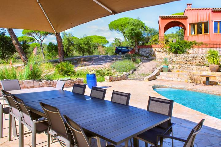 Gîte pour 12 personnes, avec Jacuzzi et Piscine à Vidauban - 3
