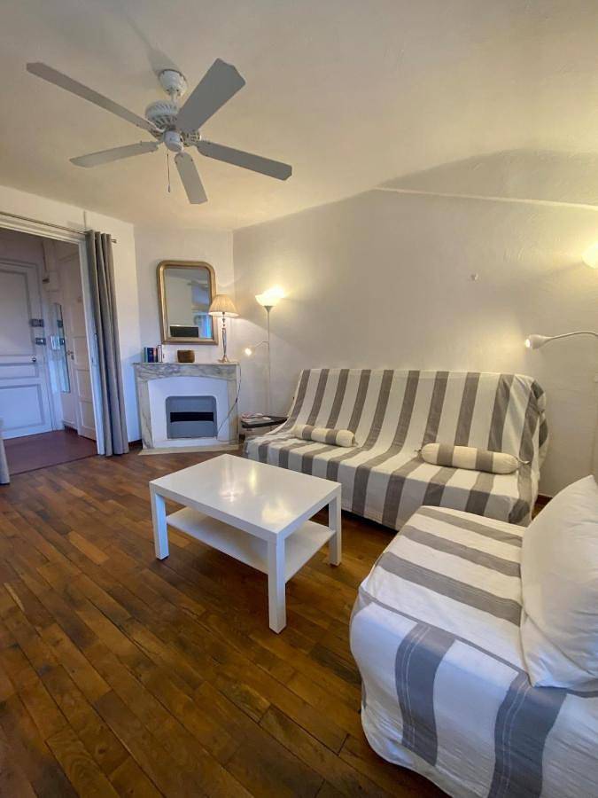 Gîte pour 2 personnes, animaux acceptés dans Casino De Saint Raphael - 2