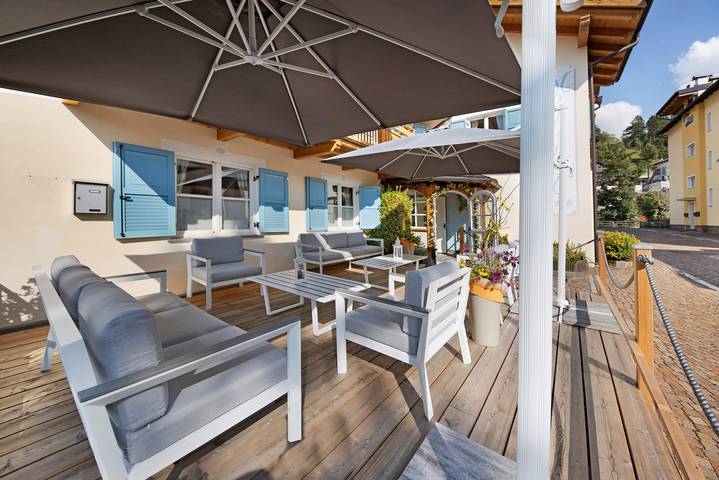 Appartamento per 4 persone, con Balcone e Idromassaggio nonché Giardino e Sauna a Tesero