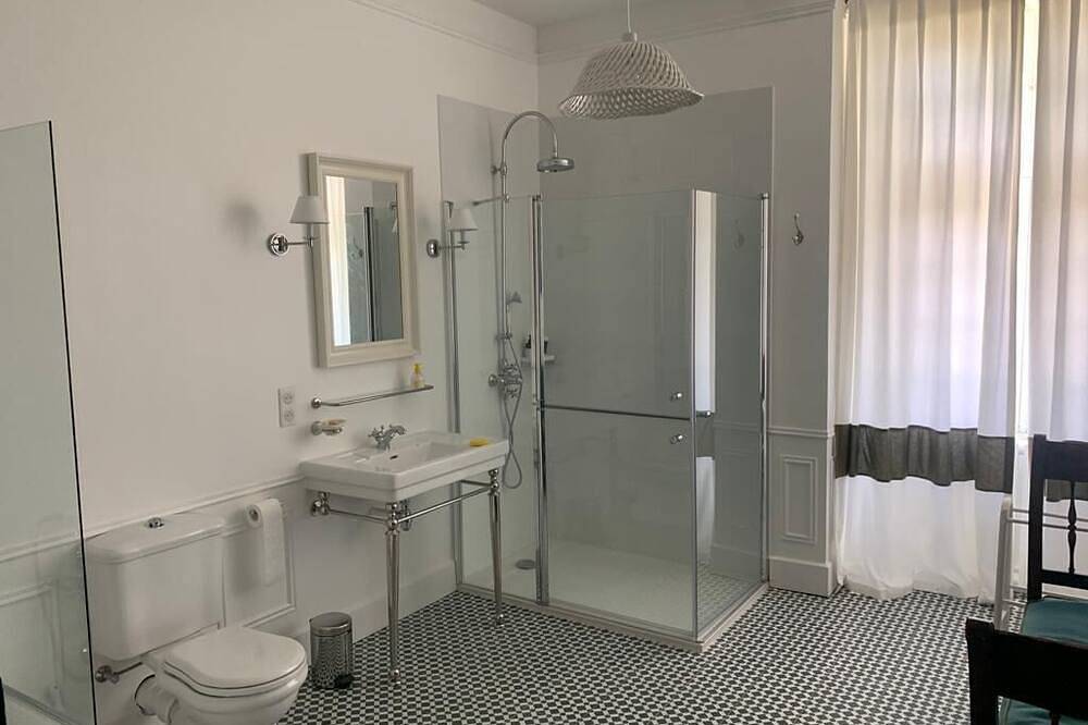 Exceptional property overlooking Saint Jean de Luz in Ciboure, Région de Bayonne