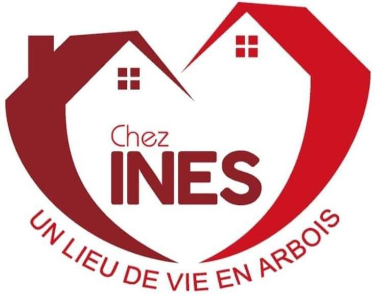 Appartement entier, Studio Apartment in Arbois (homonymie), Jura Francais