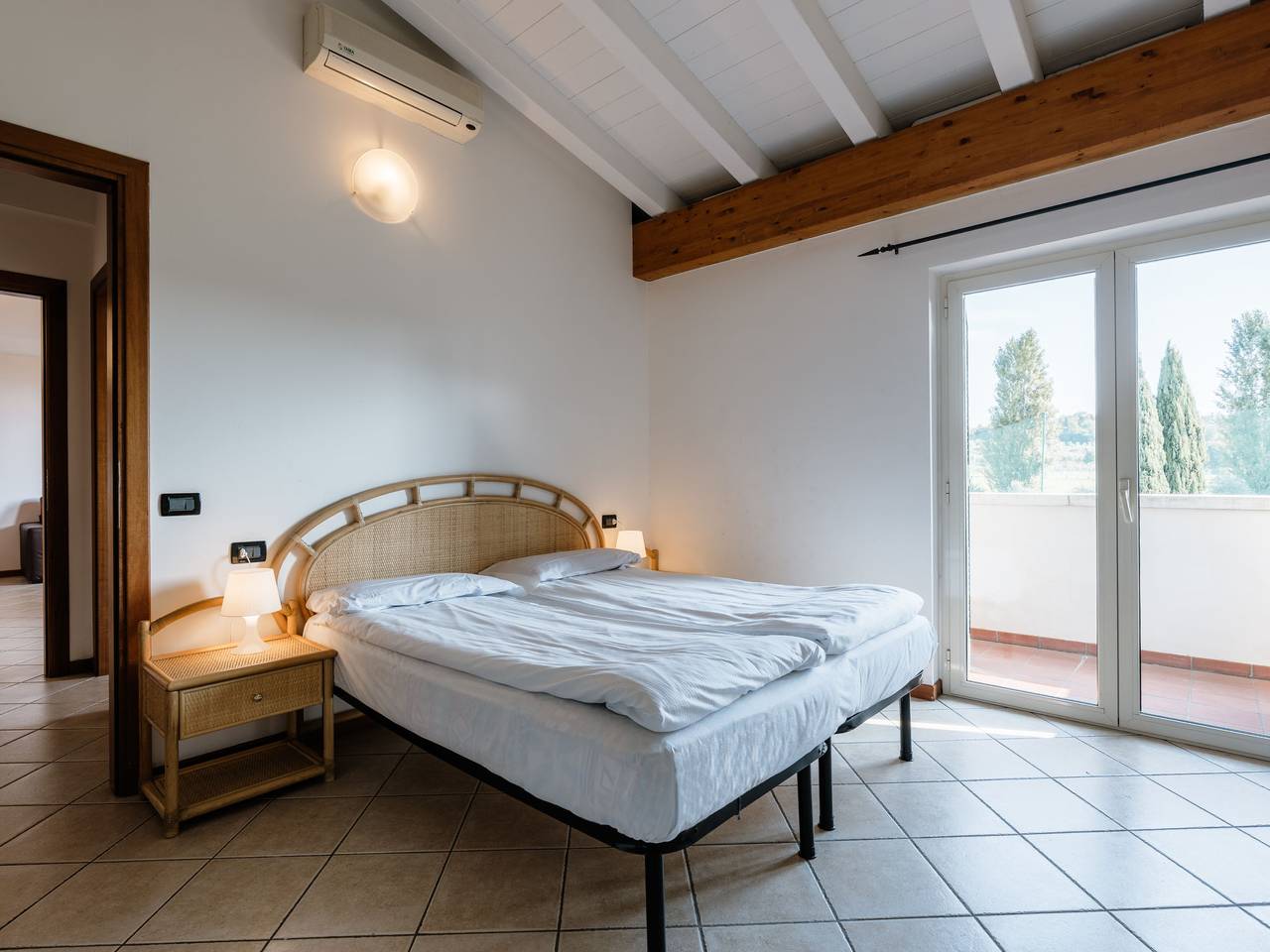 Ganze Wohnung, Il Colombaro in Salò, Gardasee-Berge