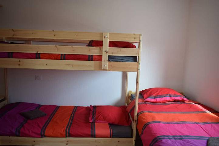 Location de vacances pour 8 personnes, avec jardin et terrasse dans Plage du Ruguel - 2